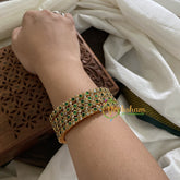 Single Line Kundan Bangle-Dice and Dots-GREEN WHITE-G3625